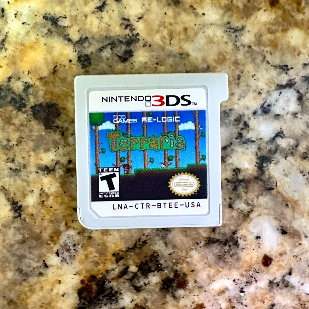 Nintendo 3DS Terraria - Game Cartridge ONLY - Tested